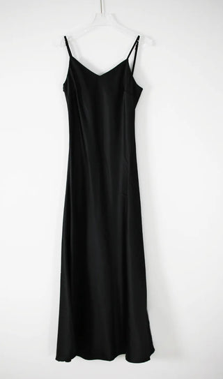 Sleeveless silk satin one-piece