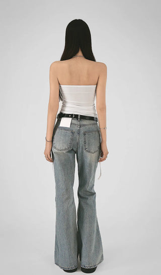 Square neck half-neck top with side shirring straps and built-in cap