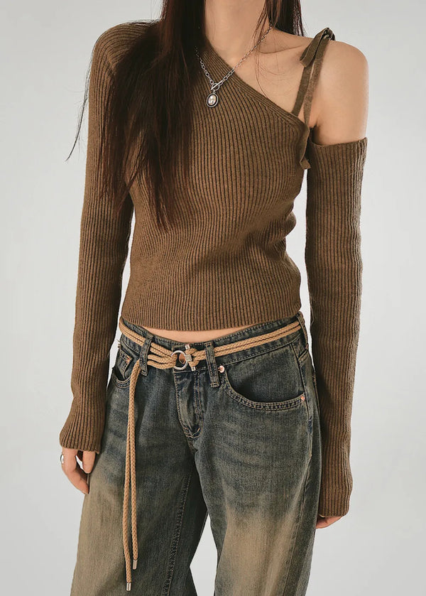 Romantic shoulder strap diagonal one-off uneven knit