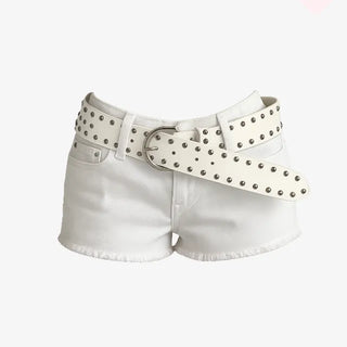 Basic cutting white denim shorts