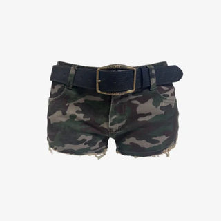 Low rise camo pattern shorts + vintage belt set