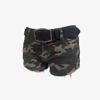 Low rise camo pattern shorts + vintage belt set