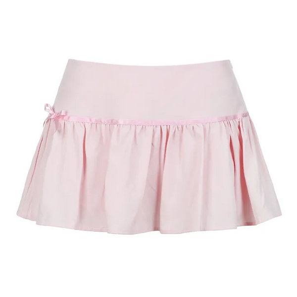 Pudding Skirt   A fondant skirt finished with a mini ribbon