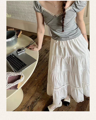 Lace A-line white skirt
