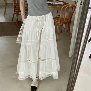 Lace A-line white skirt