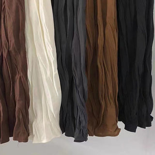 Mid-length pleated skirt