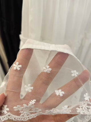 Lace swing cake skirt