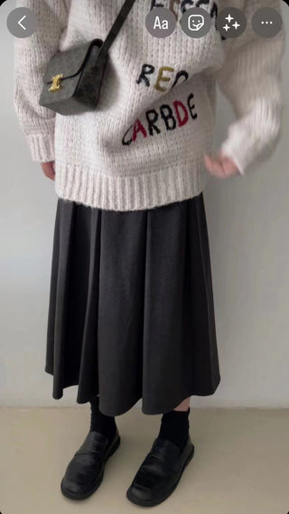 Winter wool pleated skirt