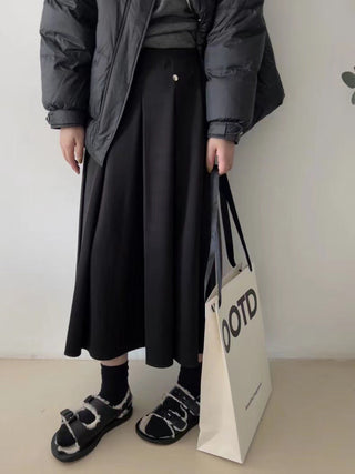 Winter wool pleated skirt