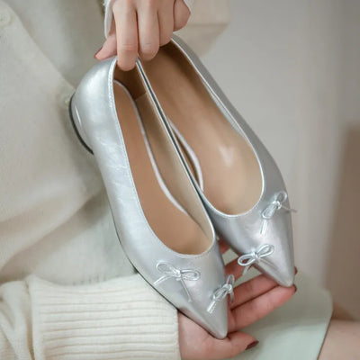 Clover Ribbon Stiletto Flat Shoes 2cm