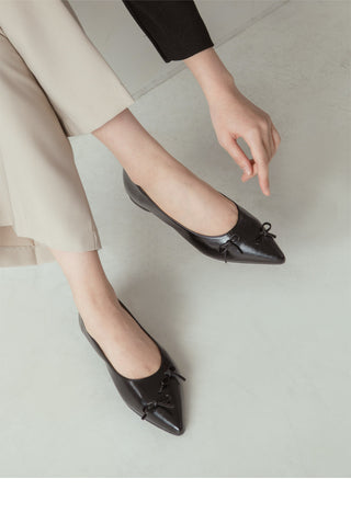 Clover Ribbon Stiletto Flat Shoes 2cm