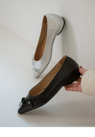 Clover Ribbon Stiletto Flat Shoes 2cm