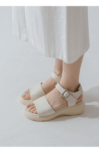 Clovelly Platform Strap Sandals 4cm