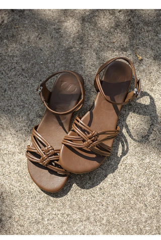 Airy strap flat sandals 2cm