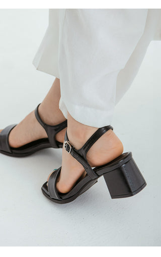 Andre Single Strap Sandals 5cm