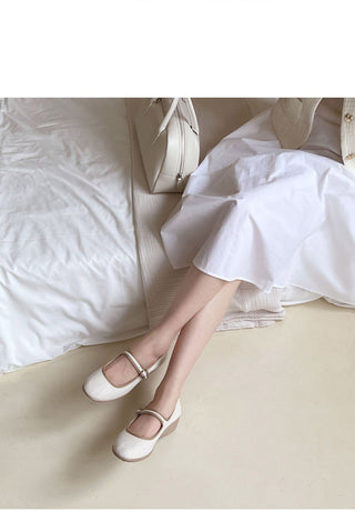 Endro Mary Jane Platform Pumps 4cm