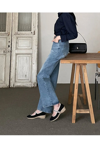 Endro Mary Jane Platform Pumps 4cm