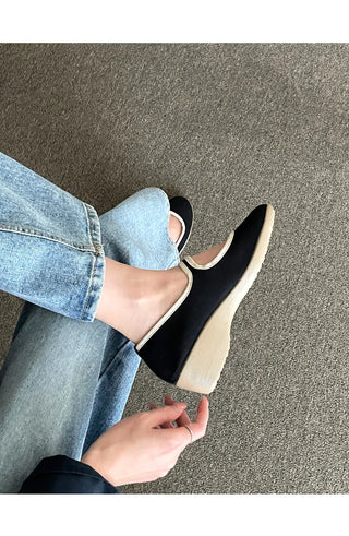 Endro Mary Jane Platform Pumps 4cm