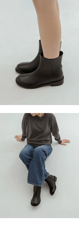 Button round-toe flats short boots 3cm