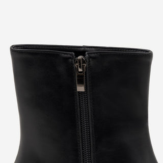 Button round-toe flats short boots 3cm