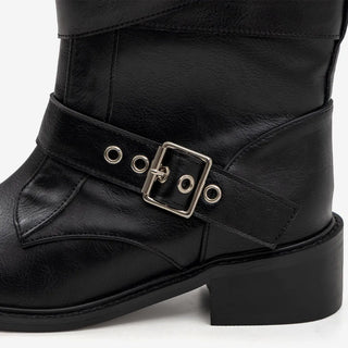 Looking belt buckle flat boots 4cm