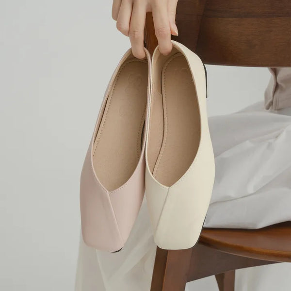 Maner Square Cowhide Flat Shoes 1cm