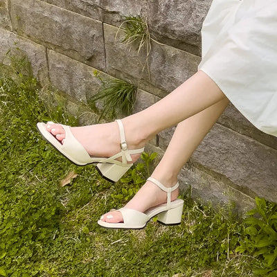 Ryten Semi-Square Strap Sandal Heel 5cm