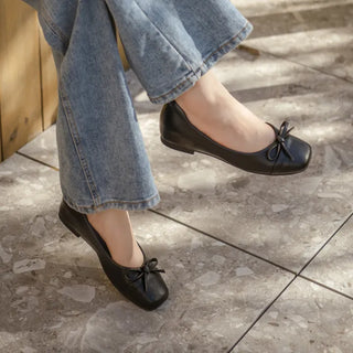 Brenton Square Ribbon Flat Shoes 1cm