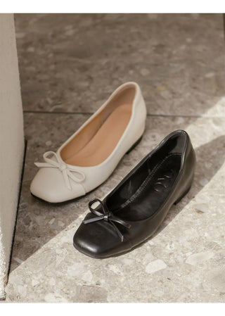 Brenton Square Ribbon Flat Shoes 1cm