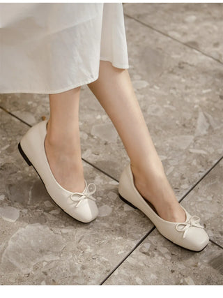 Brenton Square Ribbon Flat Shoes 1cm