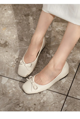Brenton Square Ribbon Flat Shoes 1cm