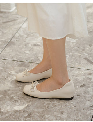 Brenton Square Ribbon Flat Shoes 1cm