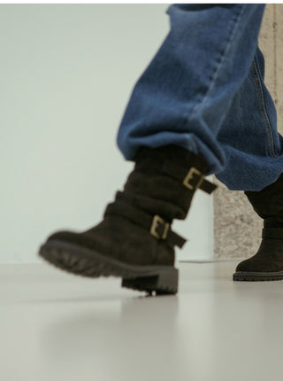 Roem's Suede Belt Flat Boots 4cm