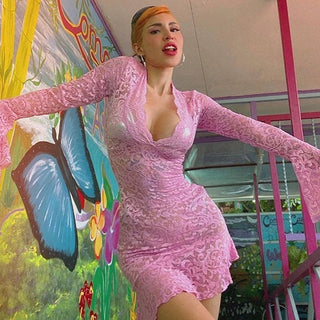 lace hollow low neck Long sleeved + hip skirt