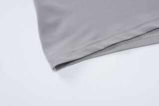 Slim U -neck strap jumpsuit