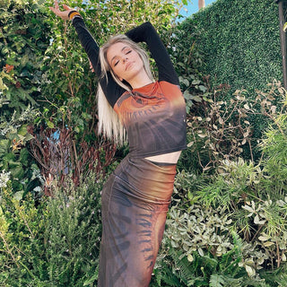 round neck long sleeved printing navel casual top