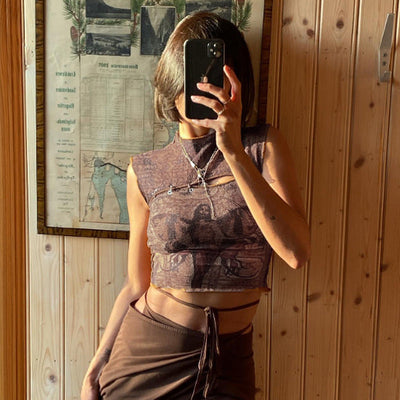 sleeveless printed hollow exposed top