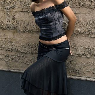 Hot girl lace stitching short top