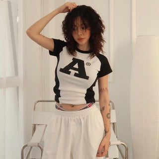 Black and white shoulder sleeve top