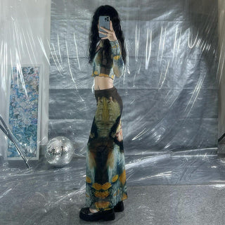 Skin transmittance long -sleeved top + long skirt suit