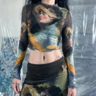 Skin transmittance long -sleeved top + long skirt suit