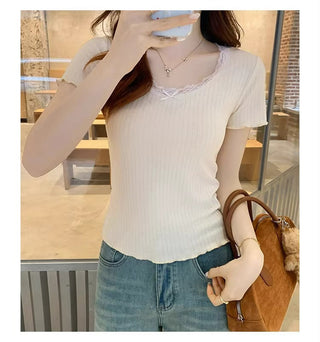 u-neck lace edge short-sleeved base top