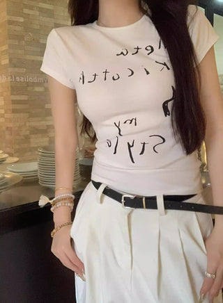 Tight Girl Letter Printed Short-sleeved Top