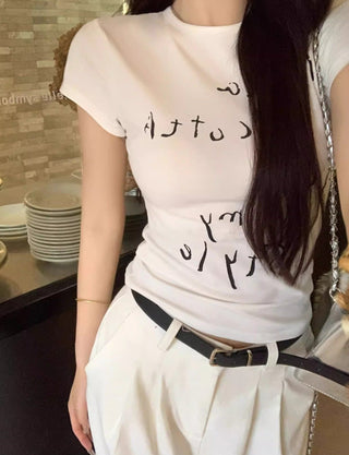 Tight Girl Letter Printed Short-sleeved Top