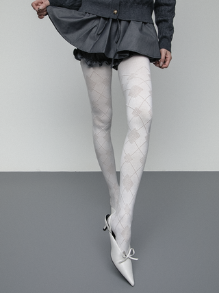 Diamond plaid pantyhose
