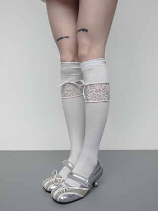 Bow knee socks