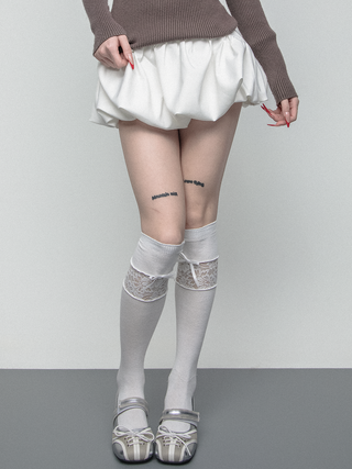 Bow knee socks