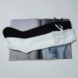 Bow knee socks
