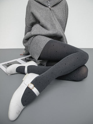 Smoky dot pantyhose