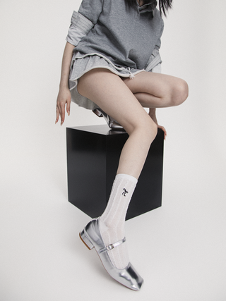 Butterfly Embroidery Mesh Mid-tube Socks